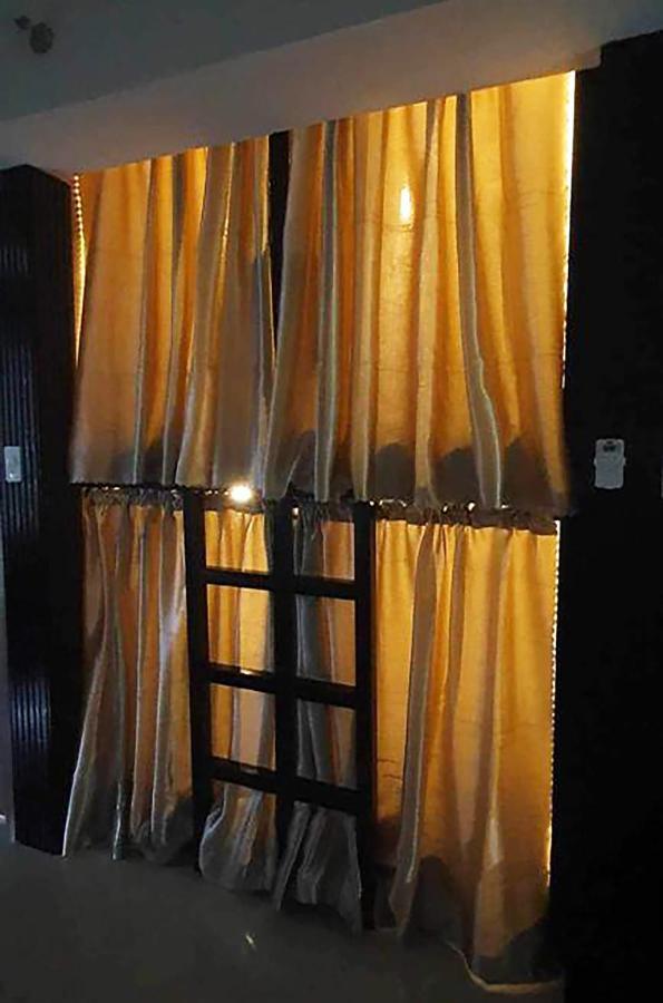C Place - Capsule A Pasay Exterior photo